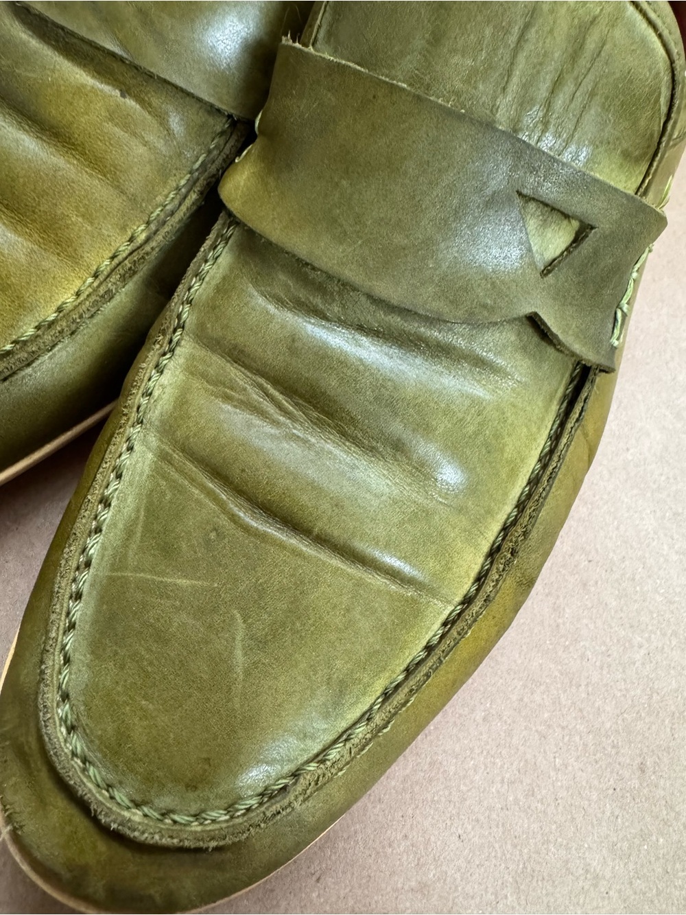 John Fluevog Men's Flight MXP Penny Loafers in green leather. Size 8 - Picture 7 of 11